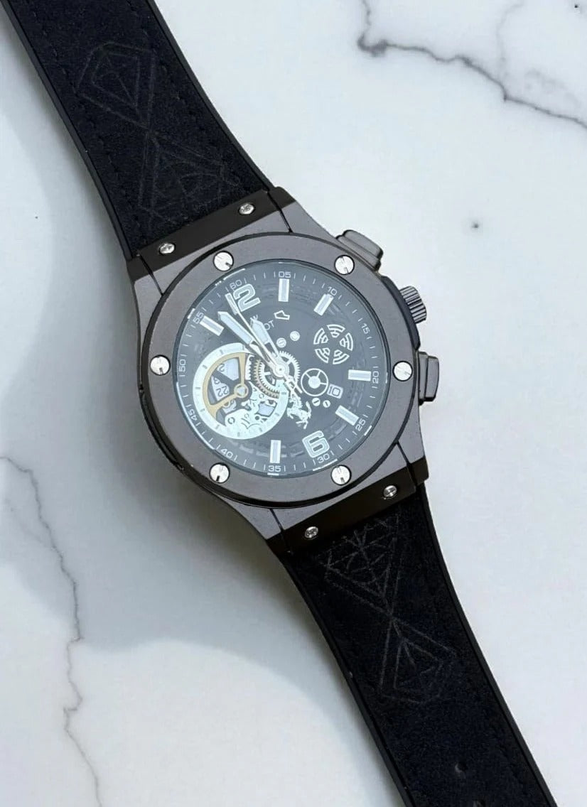 HB Watch – Master Lock & Premium Matte Strap